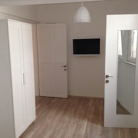 Alicante - Adult Only Hotell 2*